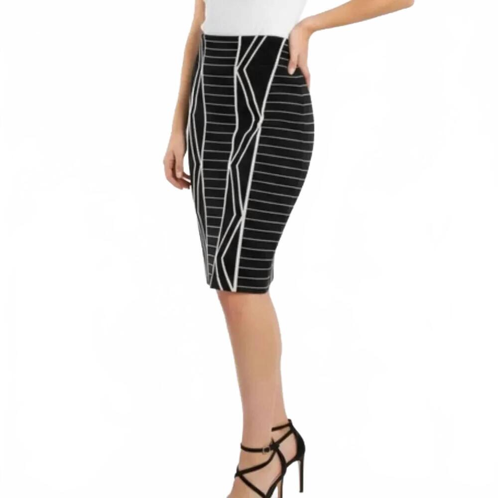 NEW BCBGENERATION print bandage mini skirt in black